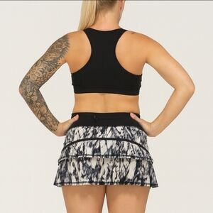 Lululemon Run Pace Setter Skirt Great Granite Black Mojave 6